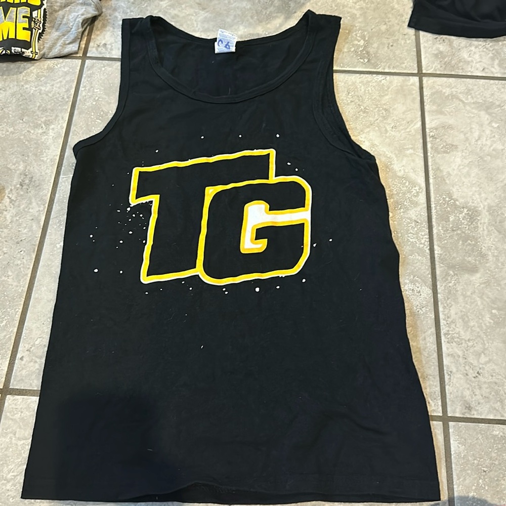 Top gun tank top